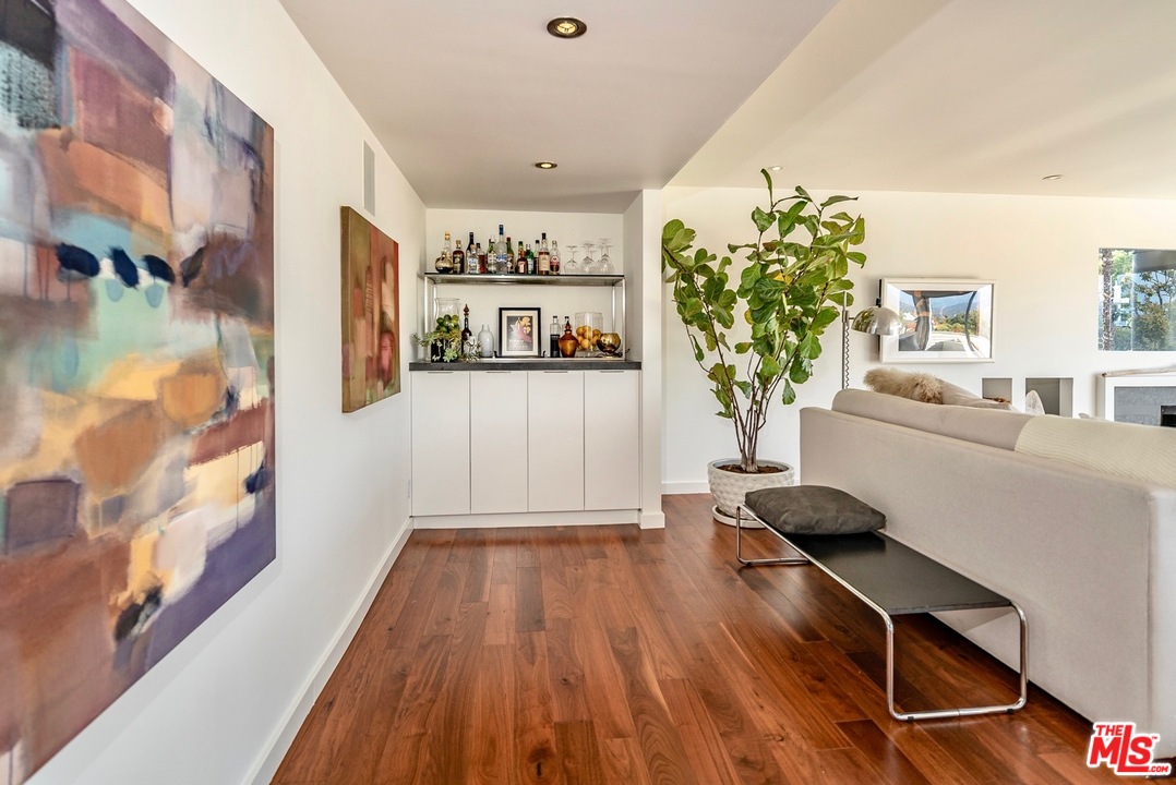 3711 Prestwick Drive Los Angeles, CA 90027 - Photo 6 of 37 a living room with furniture and a potted plant