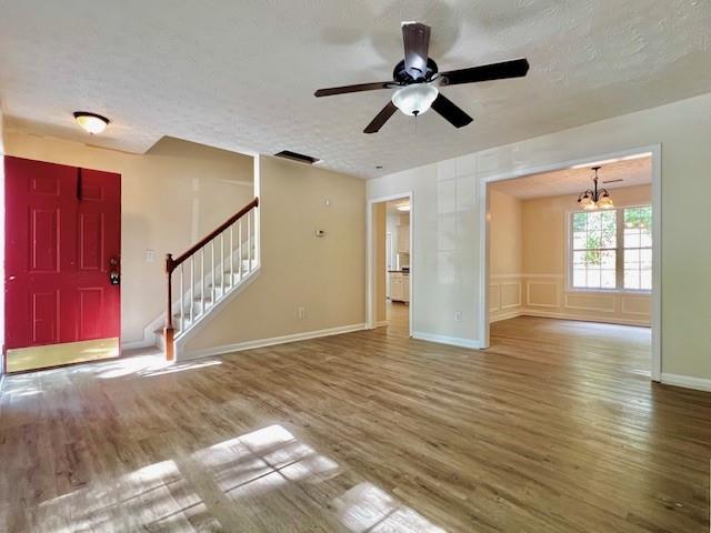 625 Waltman Point Place Lawrenceville, GA 30043 - Photo 2 of 11