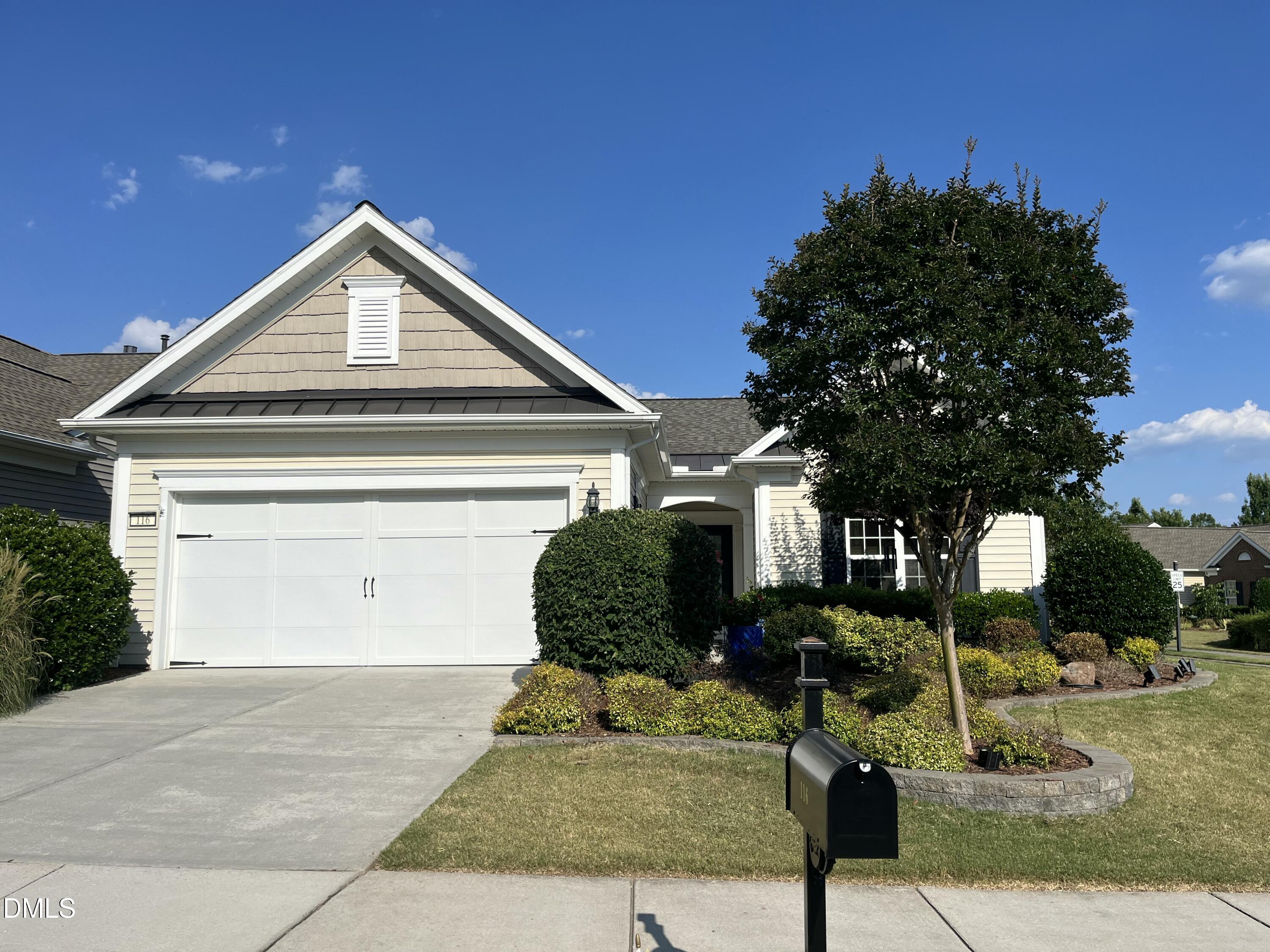 116 Abbey View Way Cary, NC 27519 - Photo 2 of 8
