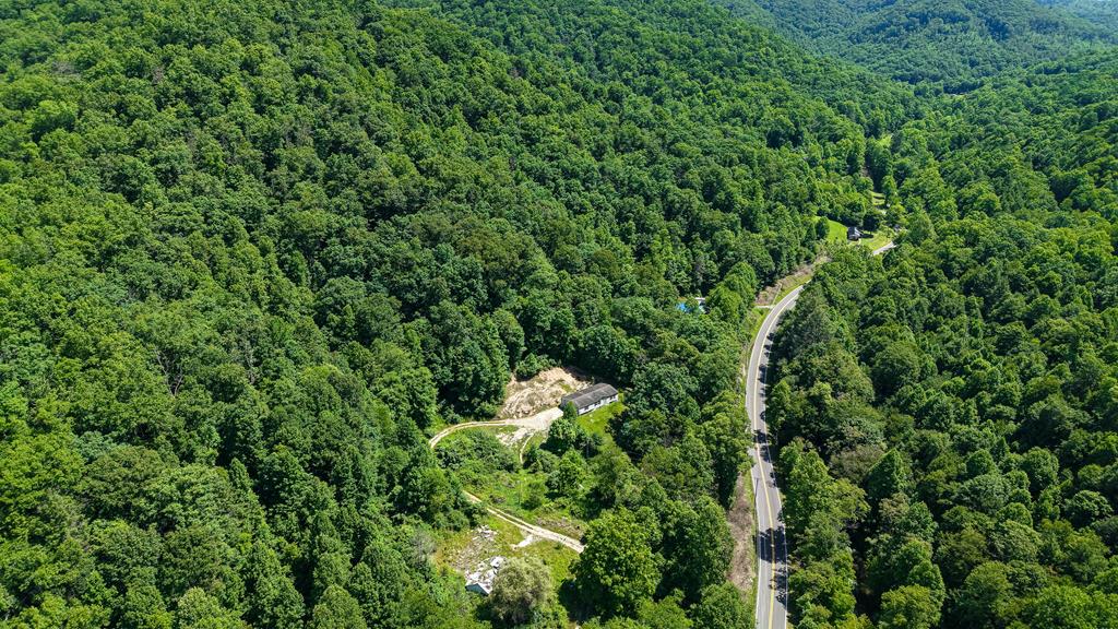 10633 Poplar Gap Road Ravencliff, WV 25913 - Photo 4 of 28 Gallery Image 4
