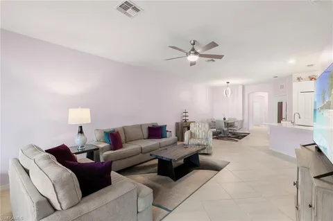 $415,000 | 2547 Vine Avenue, Naples, FL 34120