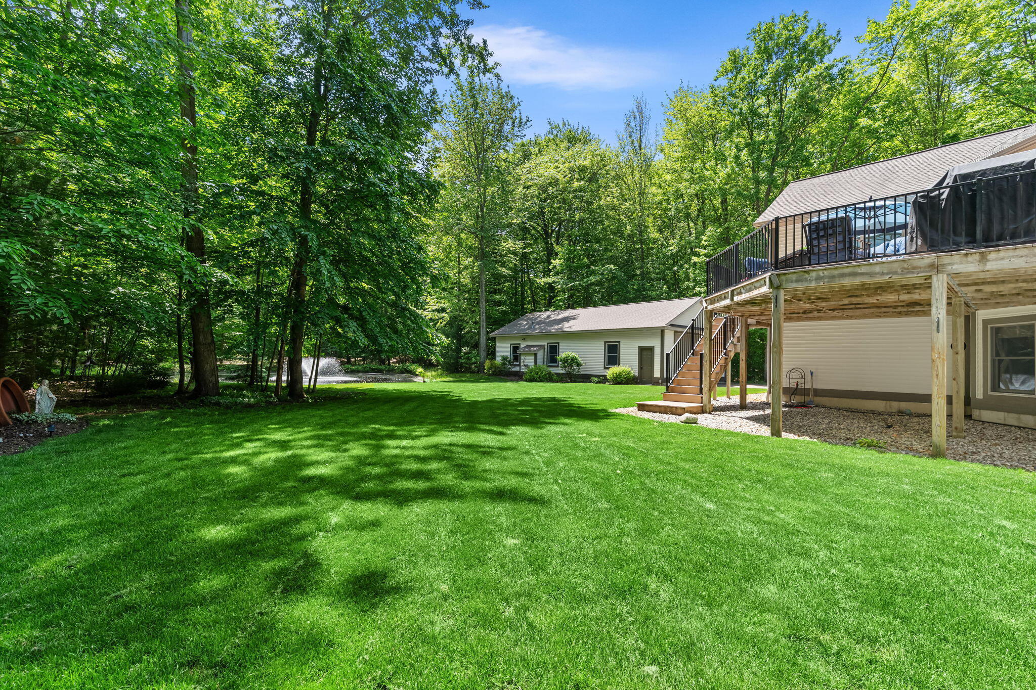 16528 West Fruitport Road Spring Lake, MI 49456 - Photo 53 of 59 53_beyc6a47cb3beea61