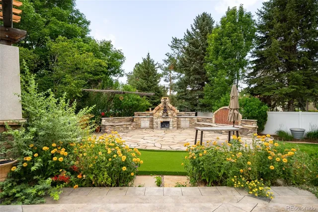 a house view with a garden space