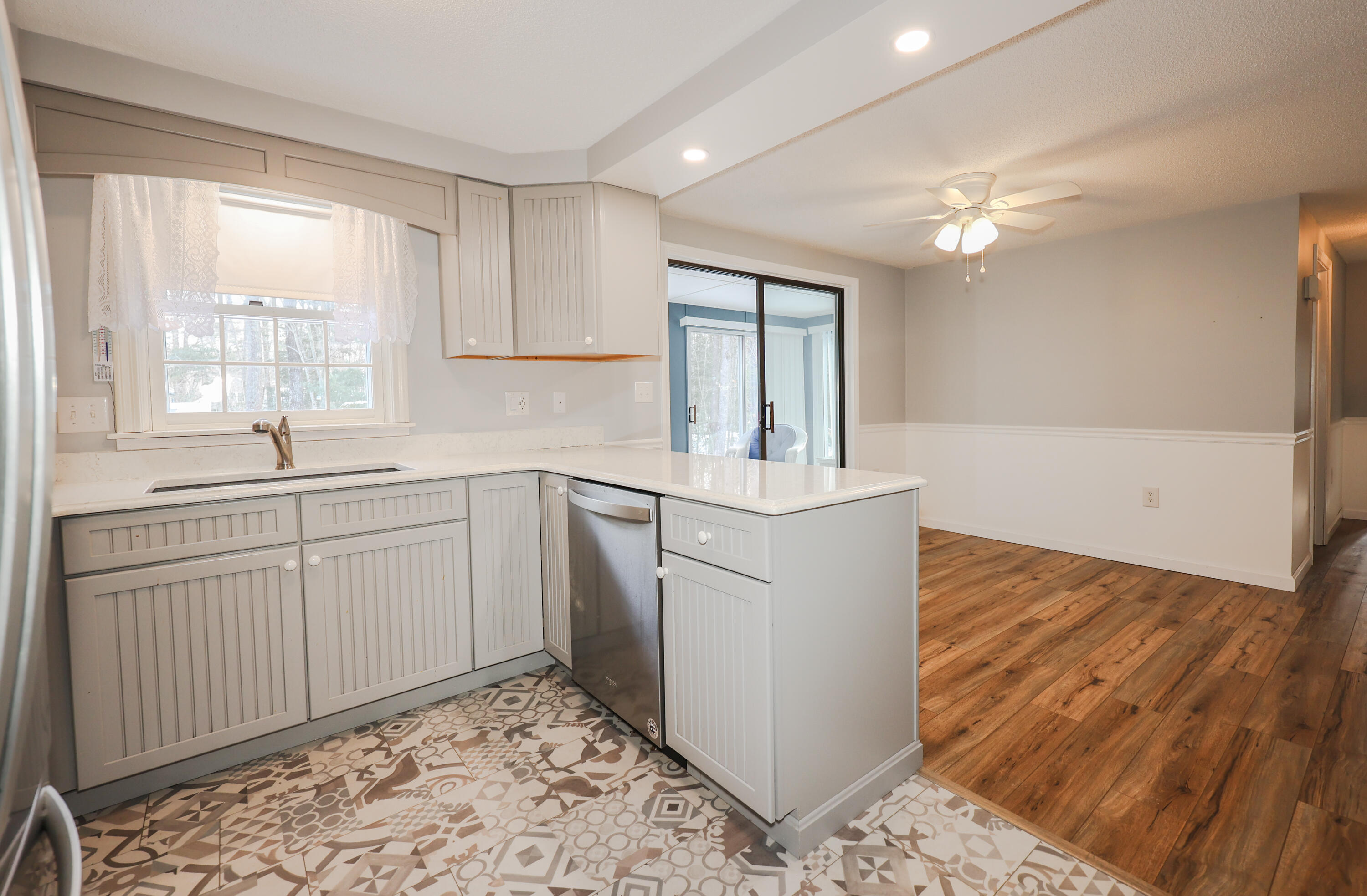 194 Flintlock Village Road, Unit 4 Wells, ME 04090 - Photo 15 of 42 Kitchen