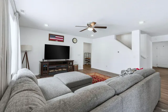 $359,900 | 1224 Mount Isa Place, Fort Wayne, IN 46845