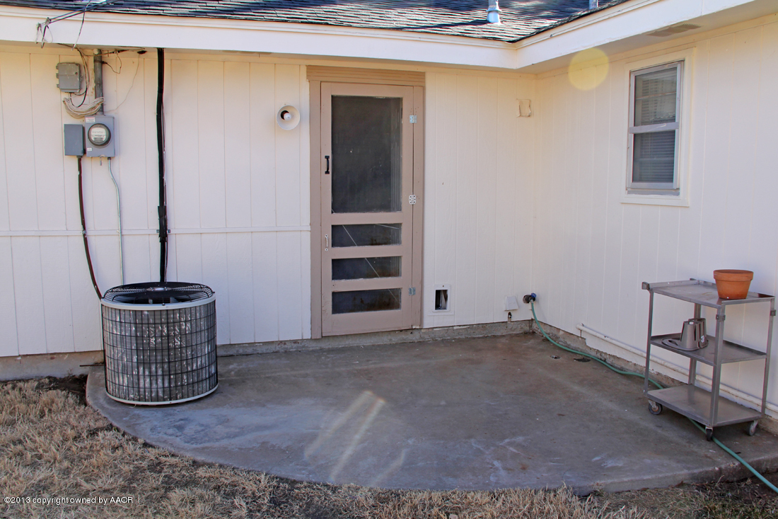 5324 Allen Street Amarillo, TX 79110 - Photo 21 of 24 a view of a storage & utility room