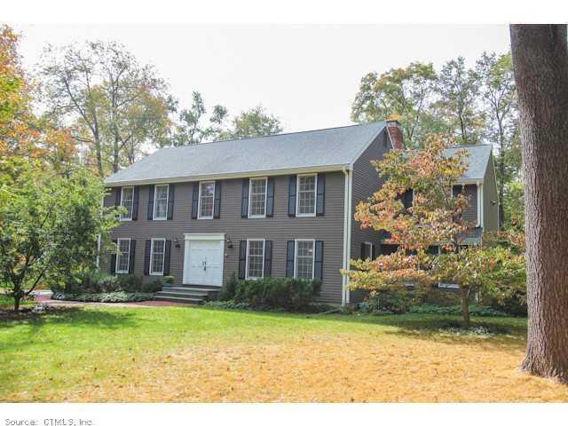 15 North Farms Road Avon, CT 06001 - Photo 1 of 1 a view of a house with a garden