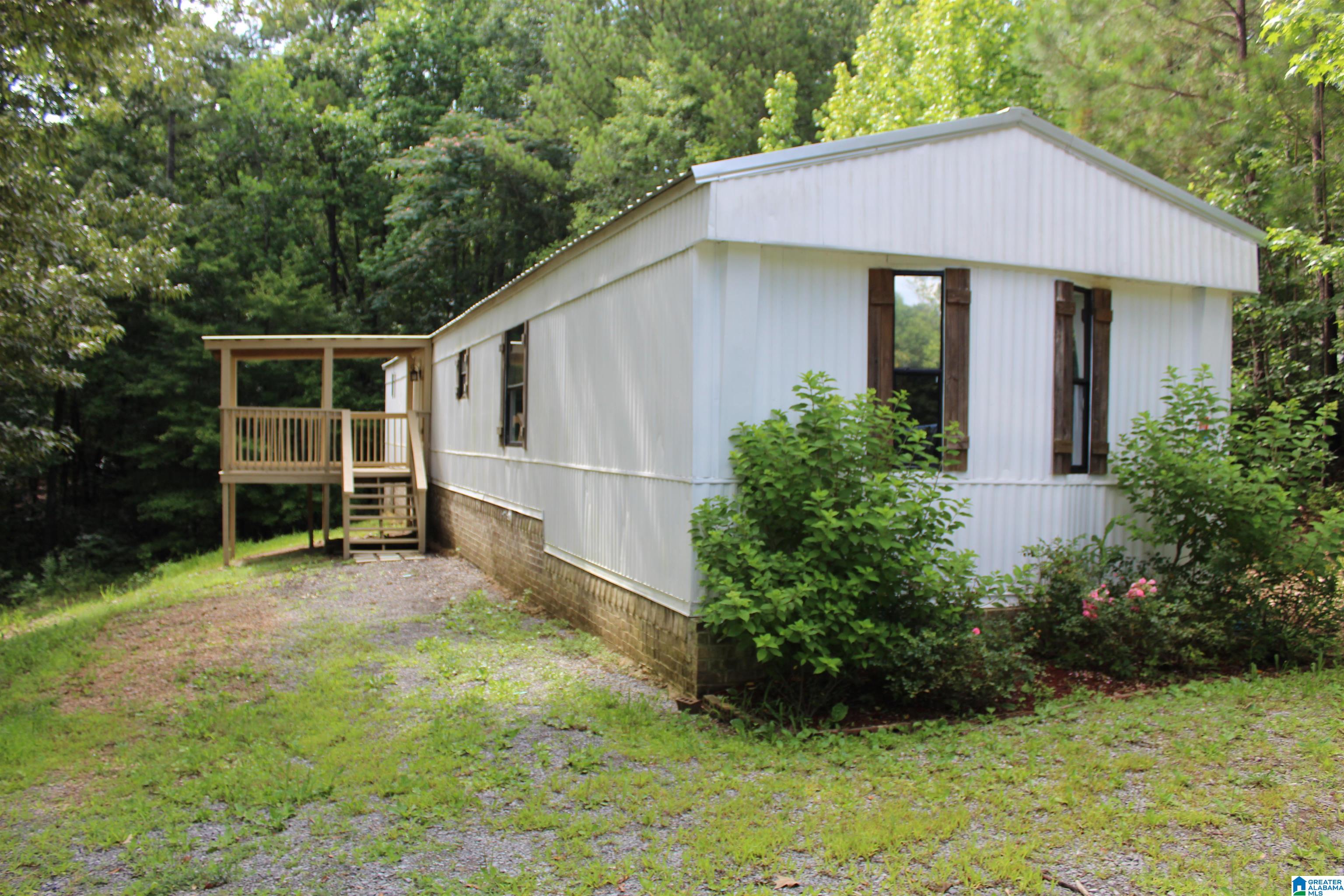 220 Crestview Drive Springville, AL 35146 - Photo 2 of 32