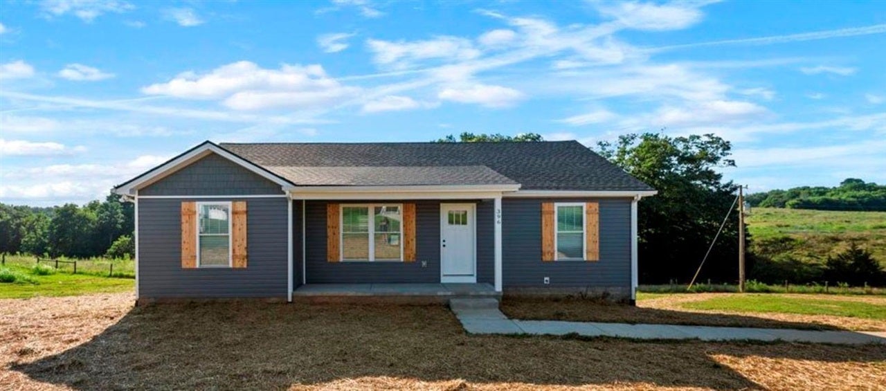 396 Beaver Valley Road Glasgow, KY 42141 - Photo 1 of 25 Gallery Image 1