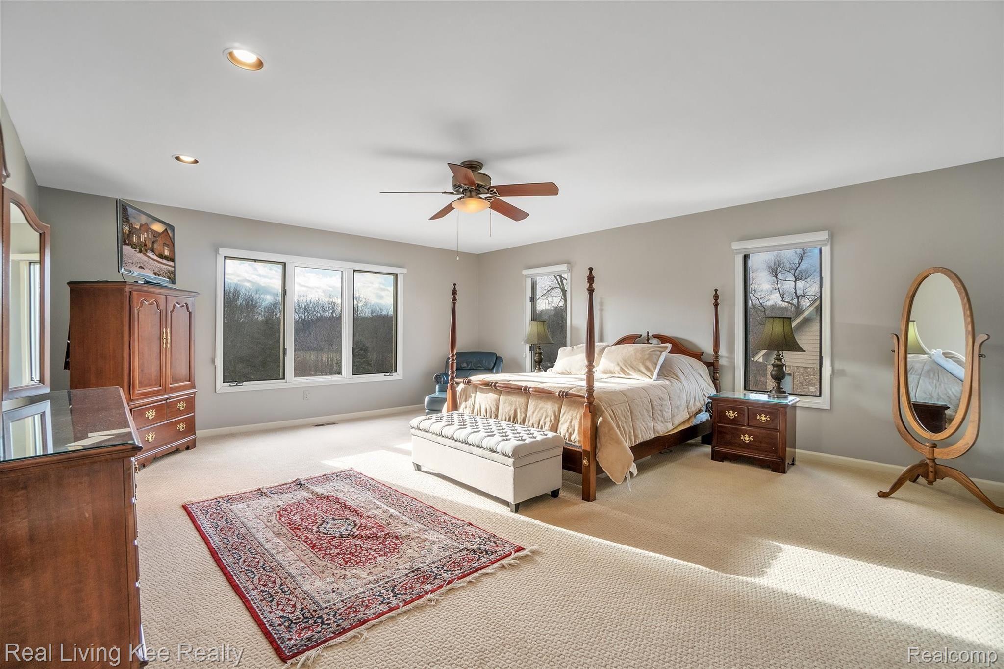 4061 Jacquelynn Court Rochester, MI 48306 - Photo 24 of 49 24-4061 Jacquelynn Ct-24.jpg