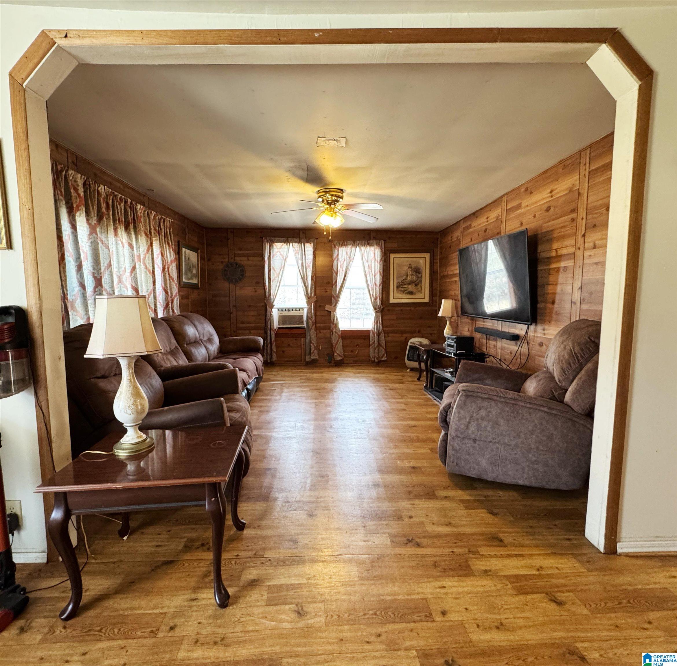 118 35th Street Anniston, AL 36201 - Photo 3 of 23