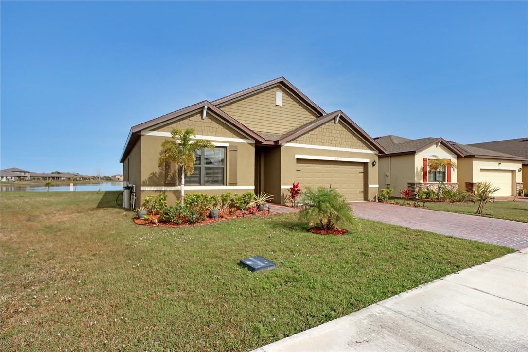 1813 Capital Dr Southeast  