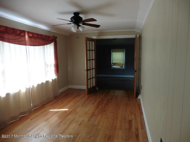 444 Georgia Tavern Road Howell, NJ 07731 - Photo 12 of 13 444room2