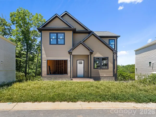 $599,000 | 914 Newport Court, Asheville, NC 28806