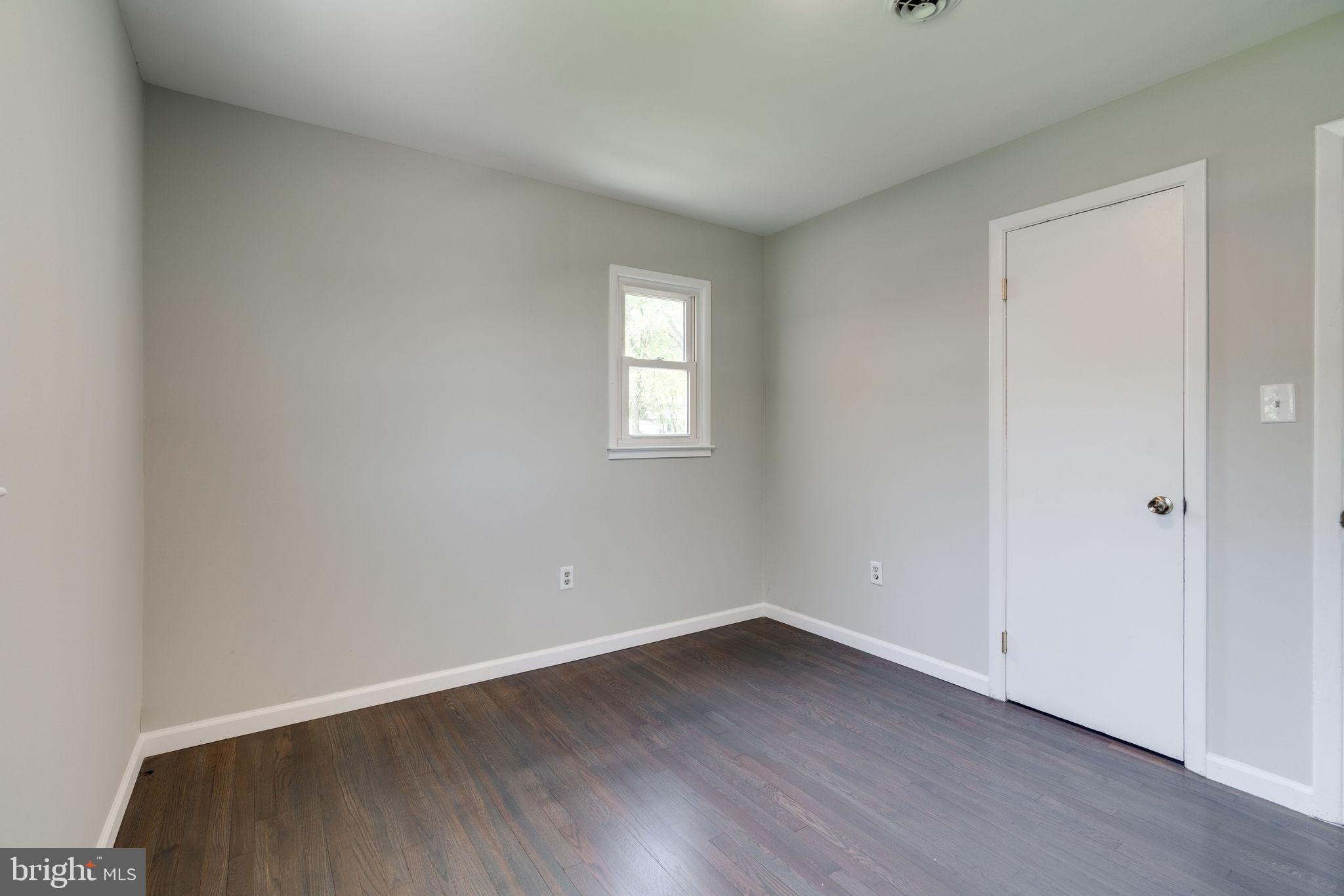 15208 Michigan Rd. Woodbridge, VA 22191 - Photo 19 of 38 R00M2
