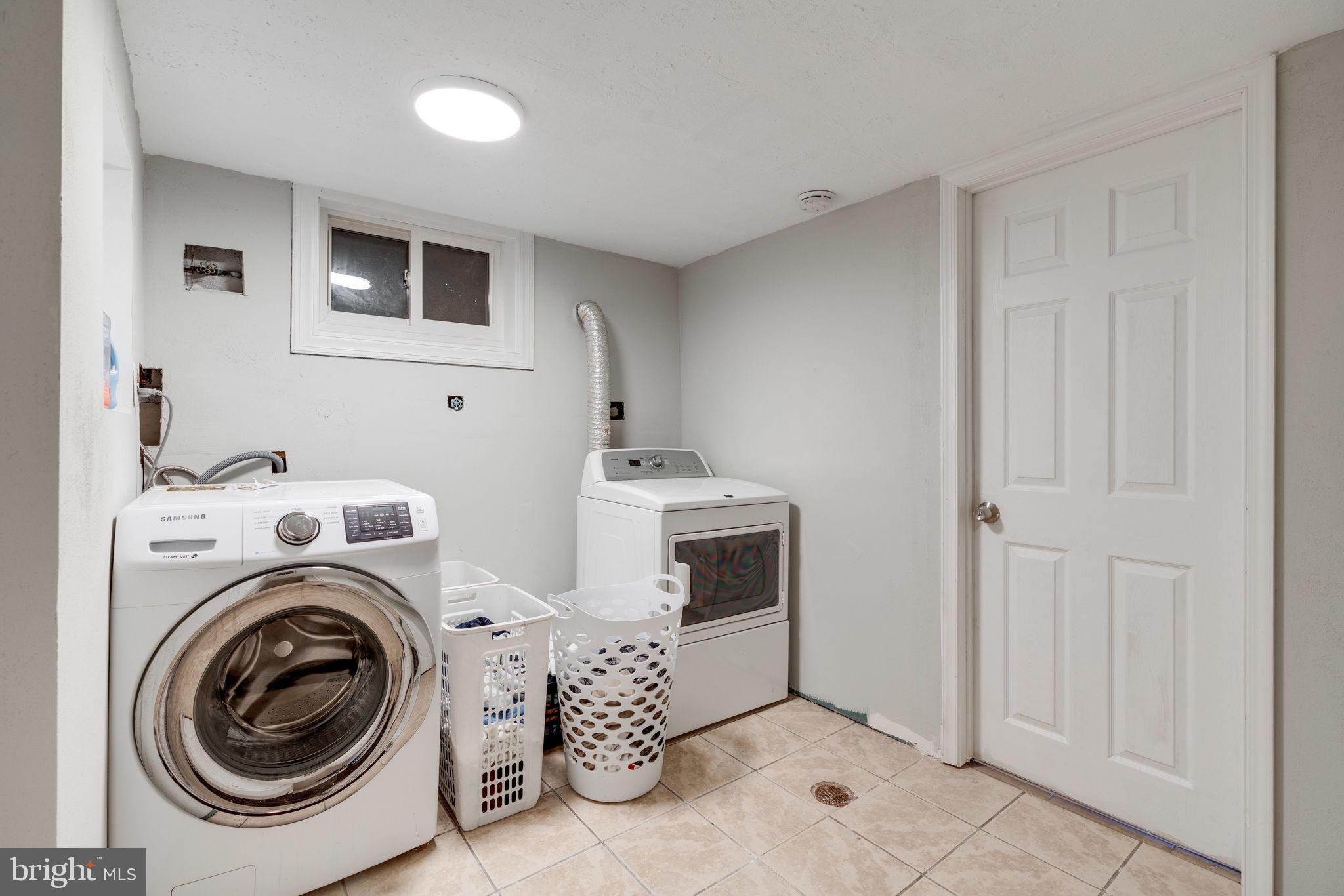 15208 Michigan Rd. Woodbridge, VA 22191 - Photo 29 of 38 LAUNDRY AREA LOWER LEVEL