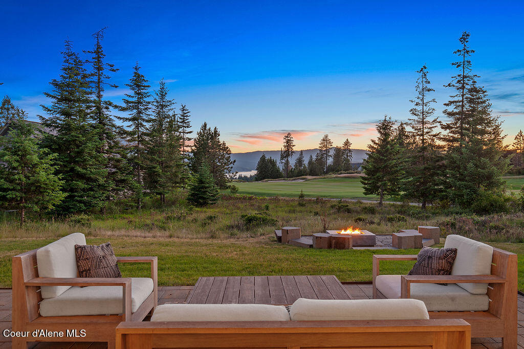 8033 South Gozzer Road Harrison, ID 83833 - Photo 23 of 69 Estate171_Twilight-6
