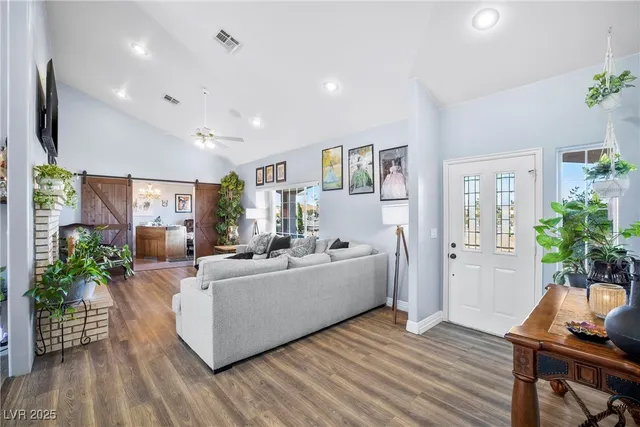 $800,000 | 921 West Gubler Avenue, Logandale, NV 89021