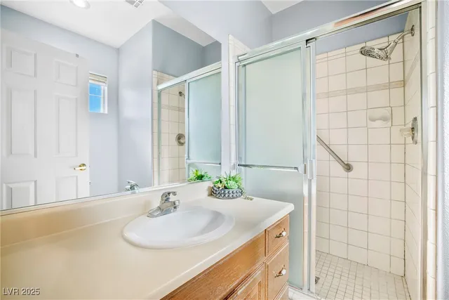 $800,000 | 921 West Gubler Avenue, Logandale, NV 89021