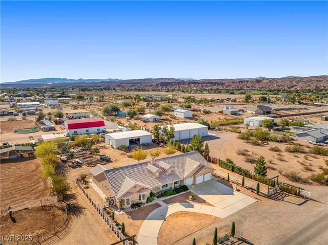 $800,000 | 921 West Gubler Avenue, Logandale, NV 89021