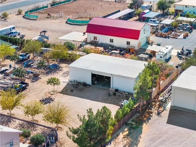 $800,000 | 921 West Gubler Avenue, Logandale, NV 89021