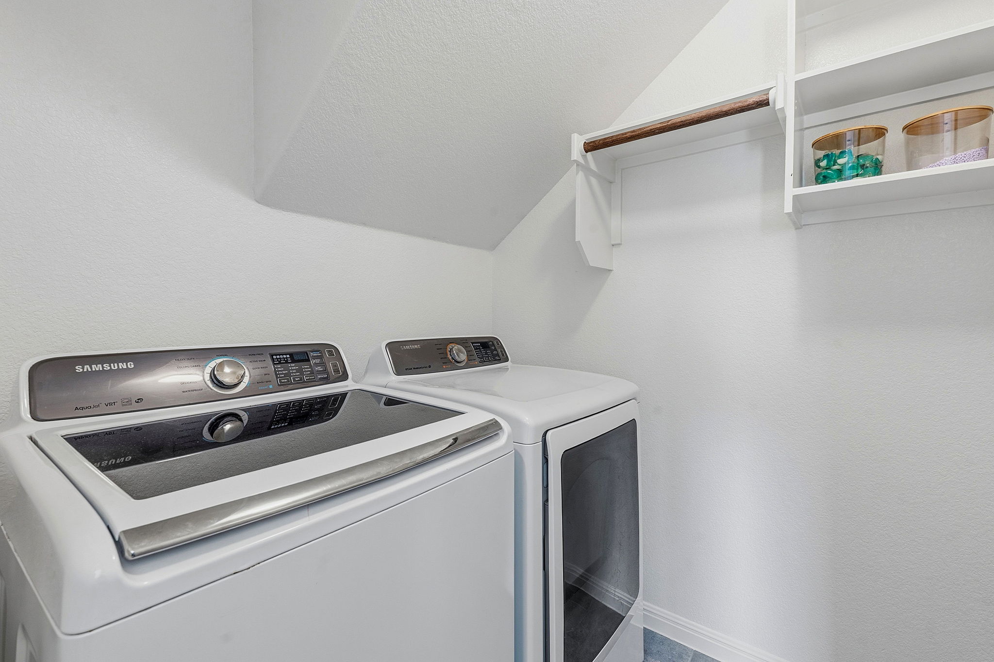 609 Allende Bend, Unit 130 Austin, TX 78748 - Photo 24 of 33 a utility room with dryer and washer