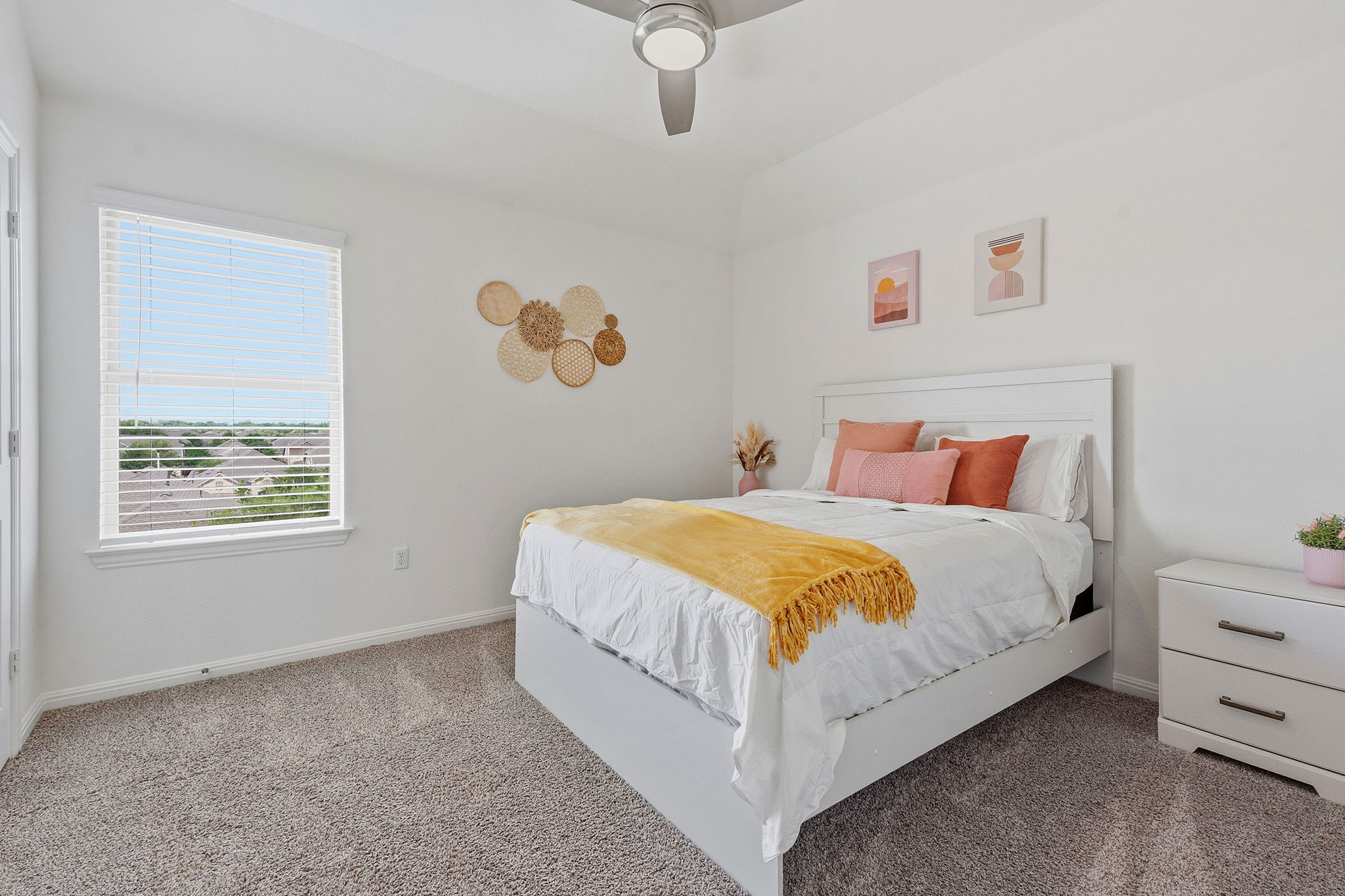 609 Allende Bend, Unit 130 Austin, TX 78748 - Photo 31 of 33 a bedroom with a bed and window
