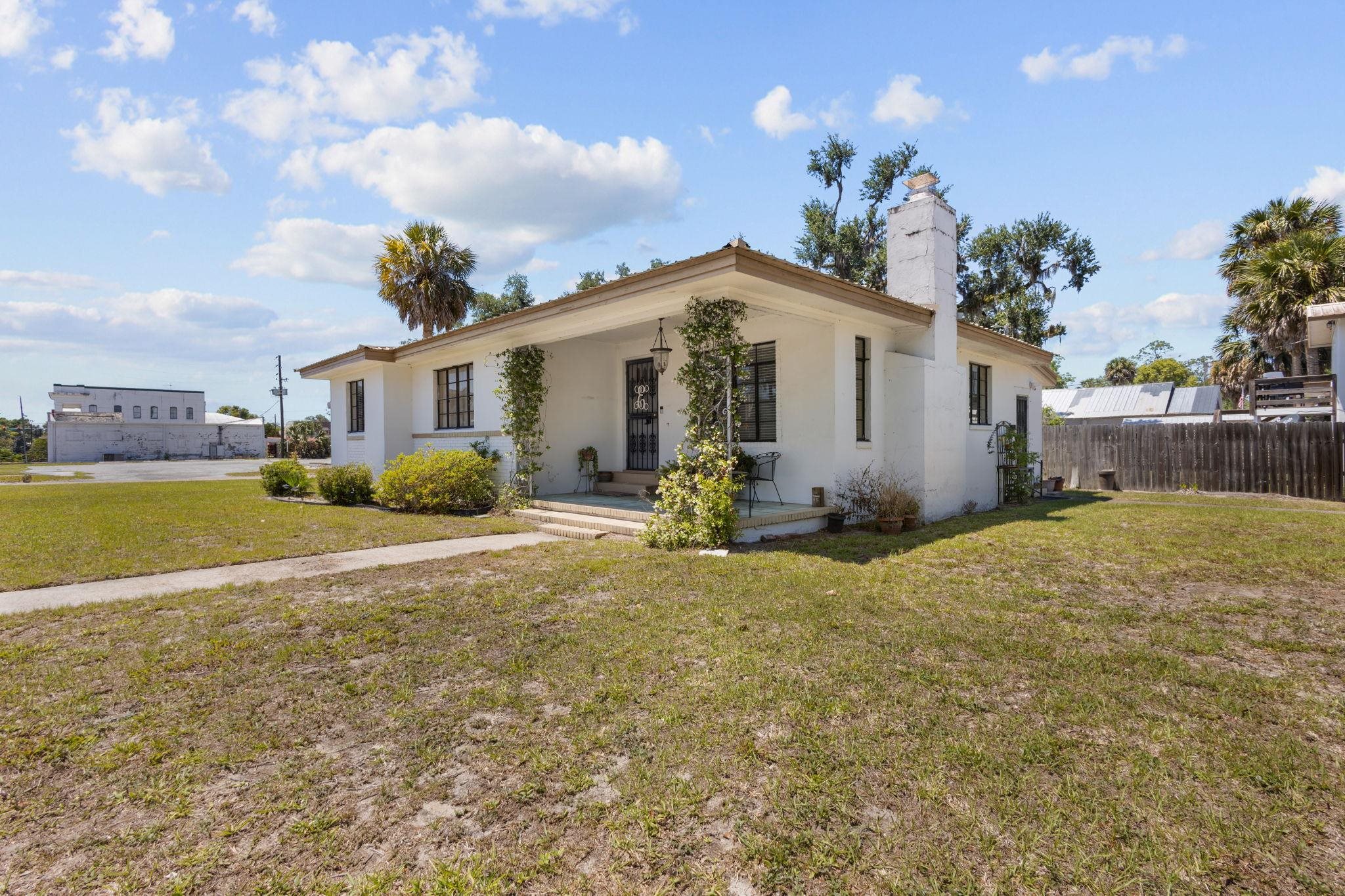 304 East Main Street Perry, FL 32347 - Photo 2 of 37