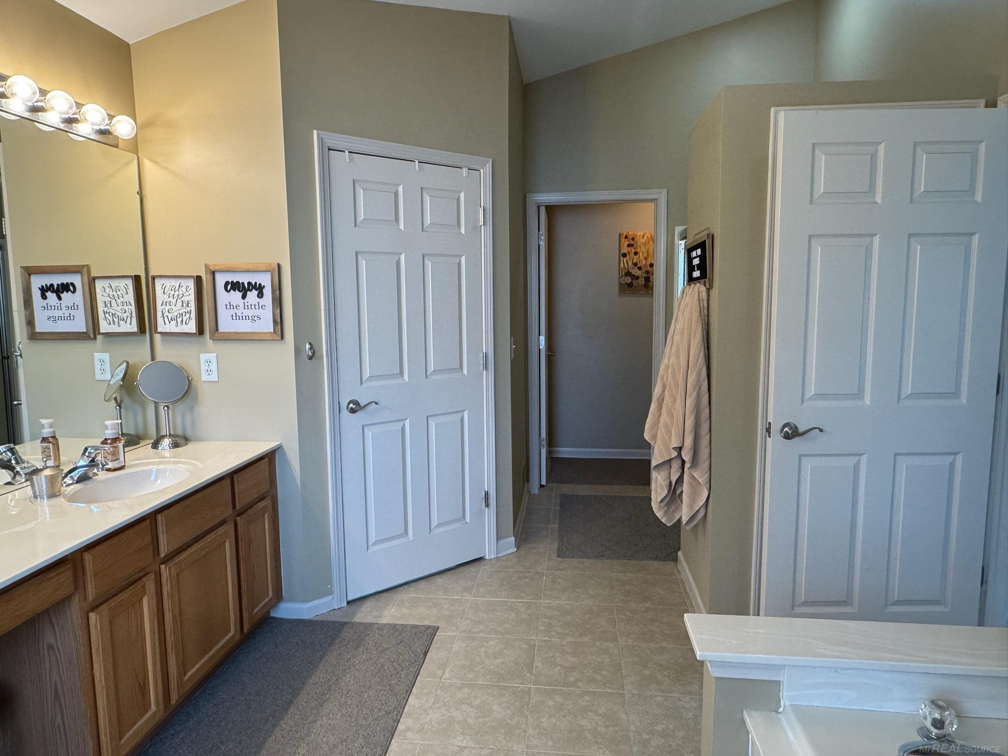 48805 Rockefeller Drive Canton, MI 48188 - Photo 43 of 69