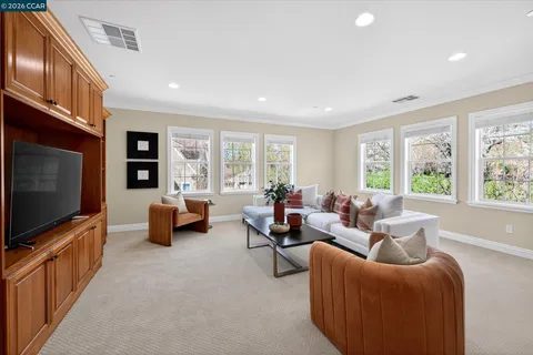 $4,095,000 | 3 Brooktree Drive, Danville, CA 94506