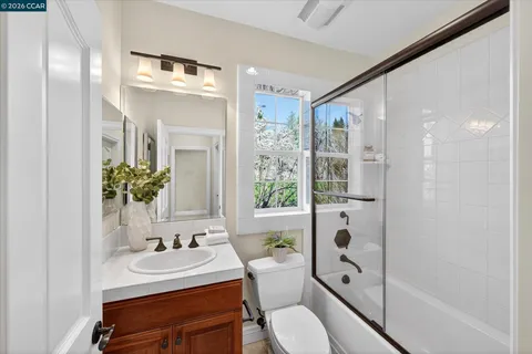 $4,095,000 | 3 Brooktree Drive, Danville, CA 94506