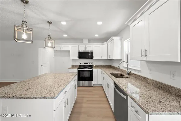 $376,875 | 3360 Southeast 126th Street, Starke, FL 32091