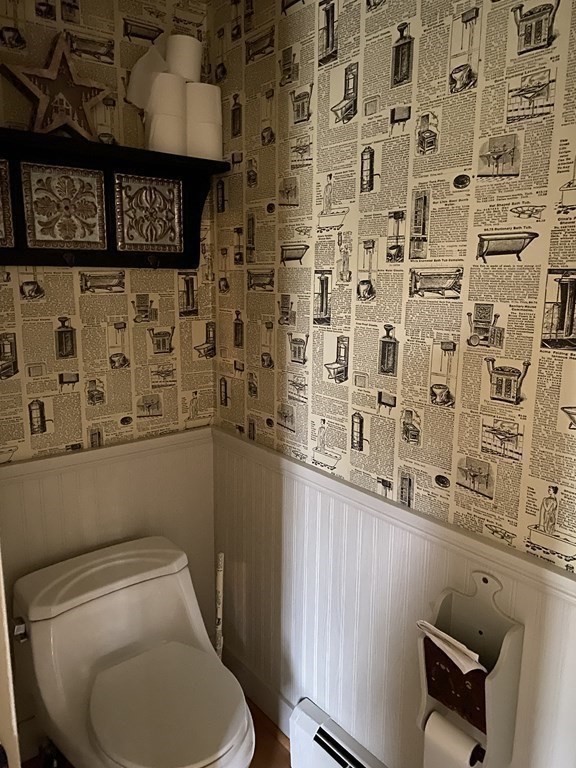 54 Northbridge Road Mendon, MA 01756 - Photo 18 of 39 a bathroom with a toilet and a shower