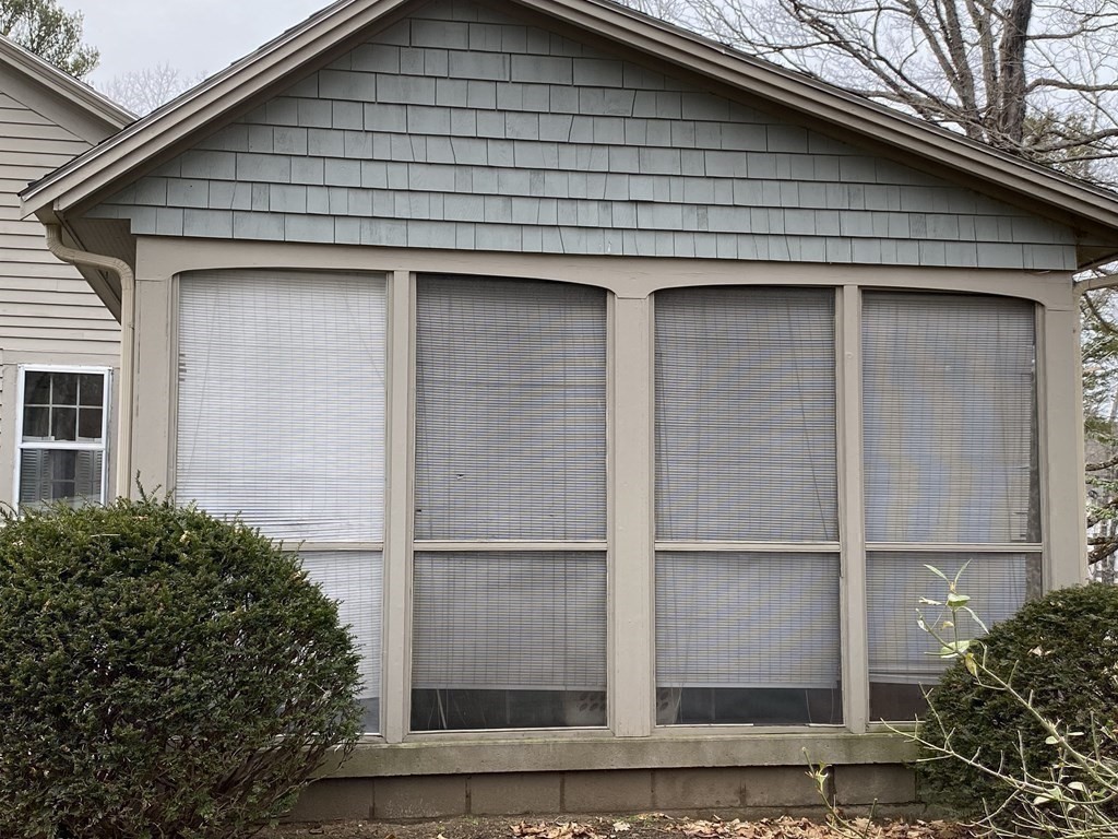 54 Northbridge Road Mendon, MA 01756 - Photo 31 of 39 a front view of a house with a yard