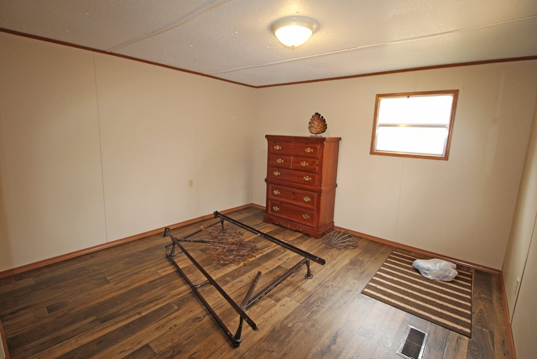 131 Chelsea Road Crump, TN 38327 - Photo 13 of 19 Gallery Image 13