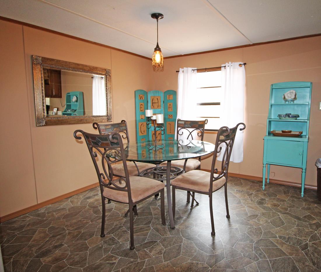 131 Chelsea Road Crump, TN 38327 - Photo 8 of 19 Plenty of space for family meals...