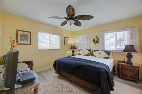 $595,000 | 1815 North Surf Road, Unit 403, Hollywood, FL 33019