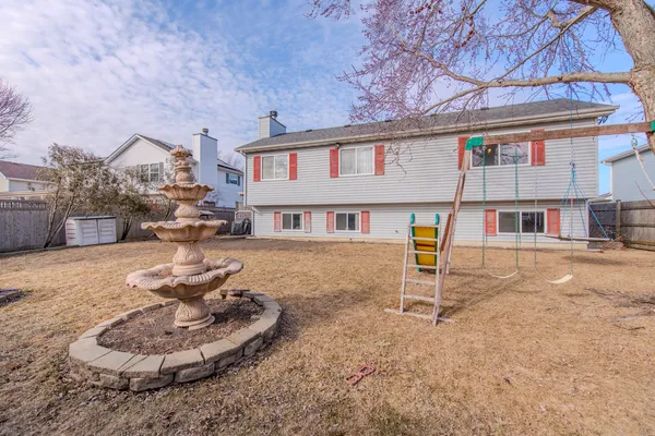 $365,000 | 26461 West Stonebriar Way, Channahon, IL 60410