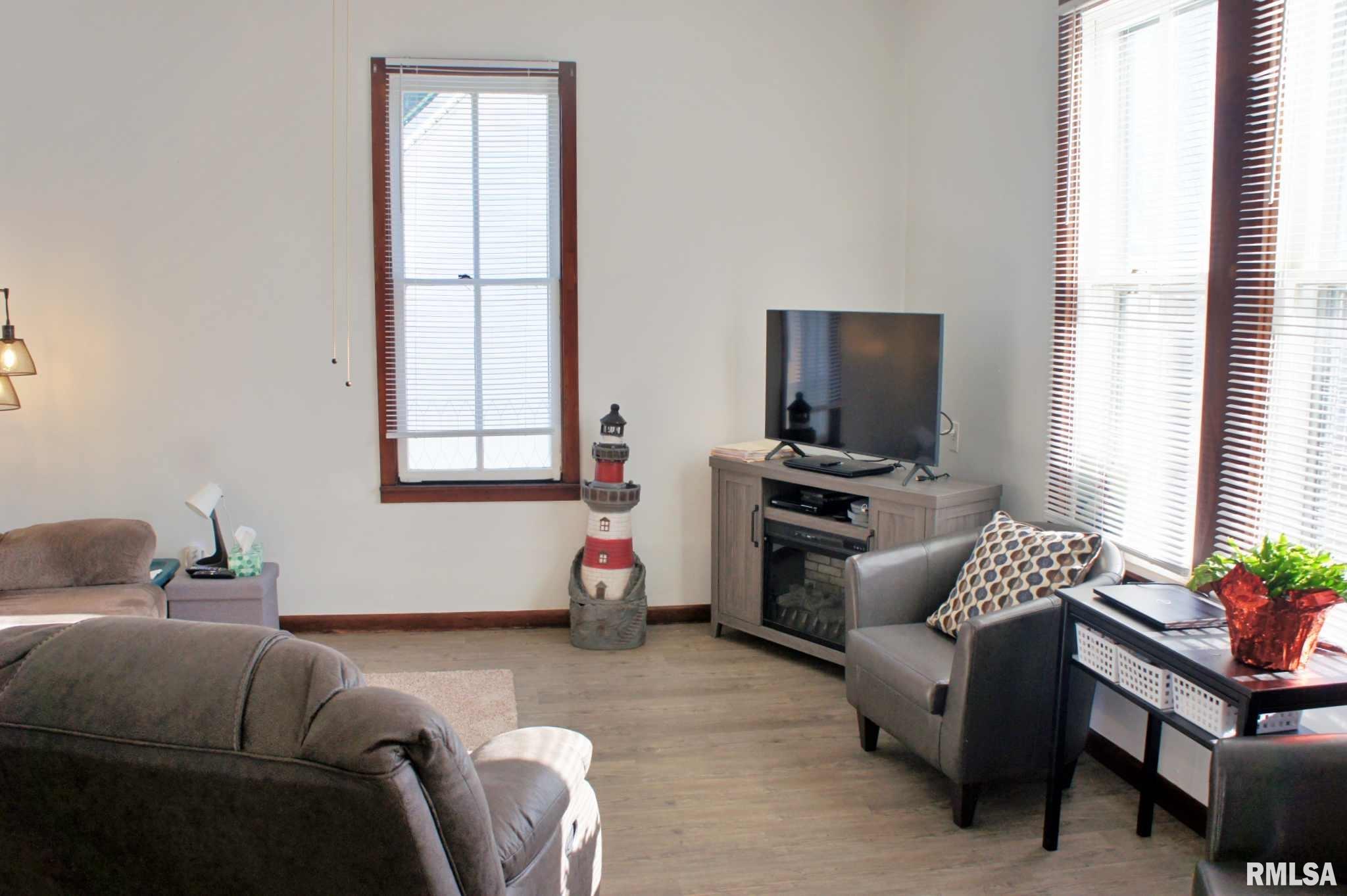 309 East 9th Street Metropolis, IL 62960 - Photo 14 of 31