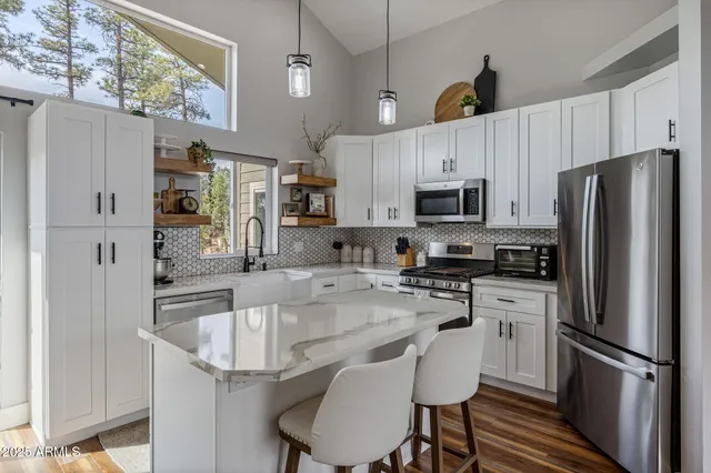 $529,900 | 100 West Pine Haven Circle, Show Low, AZ 85901