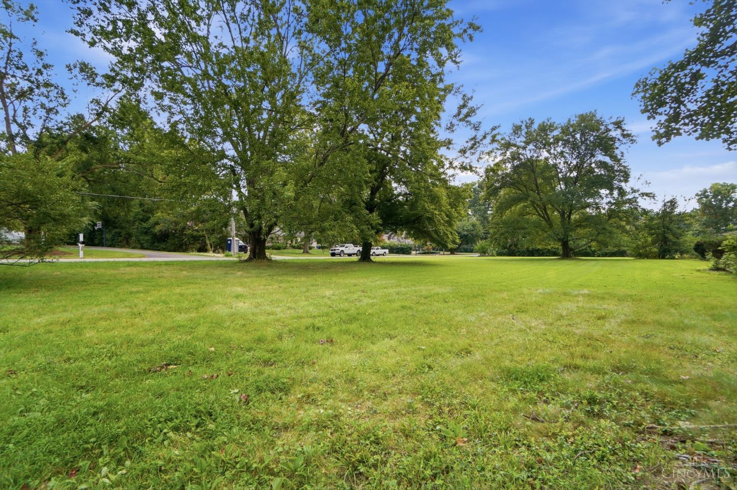 7405 Brill Road Cincinnati, OH 45243 - Photo 8 of 14 Gallery Image 8