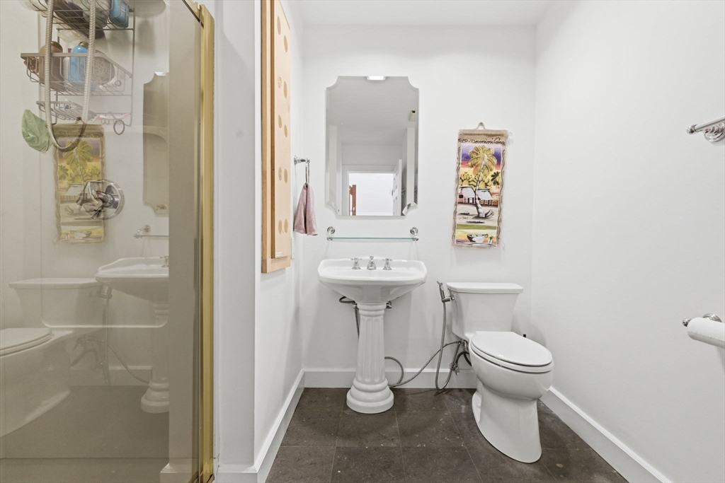 626 Washington Street, Unit 4 Brookline, MA 02446 - Photo 11 of 16