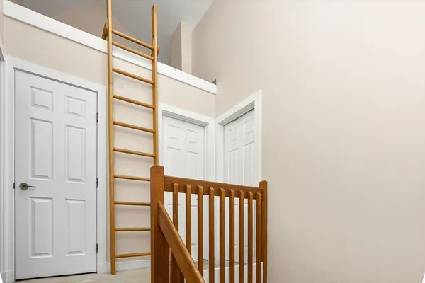 $1,229,000 | 626 Washington Street, Unit 4, Brookline, MA 02446