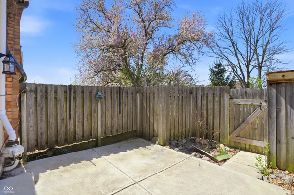 $1,950 | 4 Druid Hill Court, Carmel, IN 46032