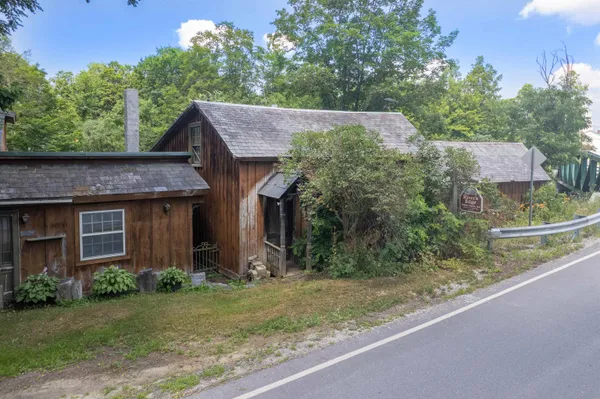 $649,900 | 212 Thrall Road, Poultney, VT 05764