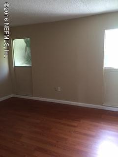 711 Southwest 75th Street, Unit 107 Gainesville, FL 32607 - Photo 3 of 10 IMG_0829