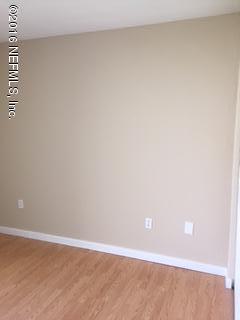 711 Southwest 75th Street, Unit 107 Gainesville, FL 32607 - Photo 5 of 10 IMG_0832