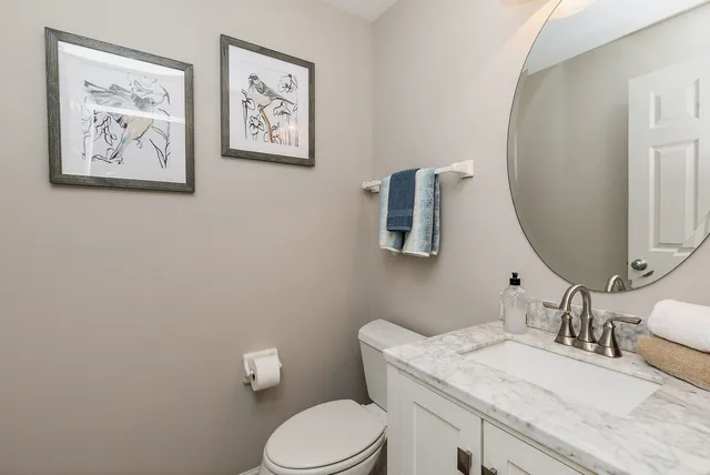 $395,000 | 420 North Harrison Street, Algonquin, IL 60102