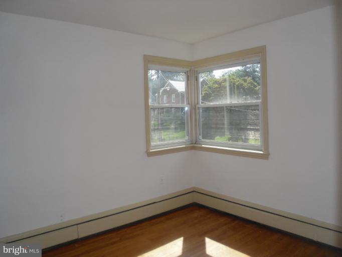 3544 Lynchester Road Baltimore, MD 21215 - Photo 17 of 22 Bedroom 3