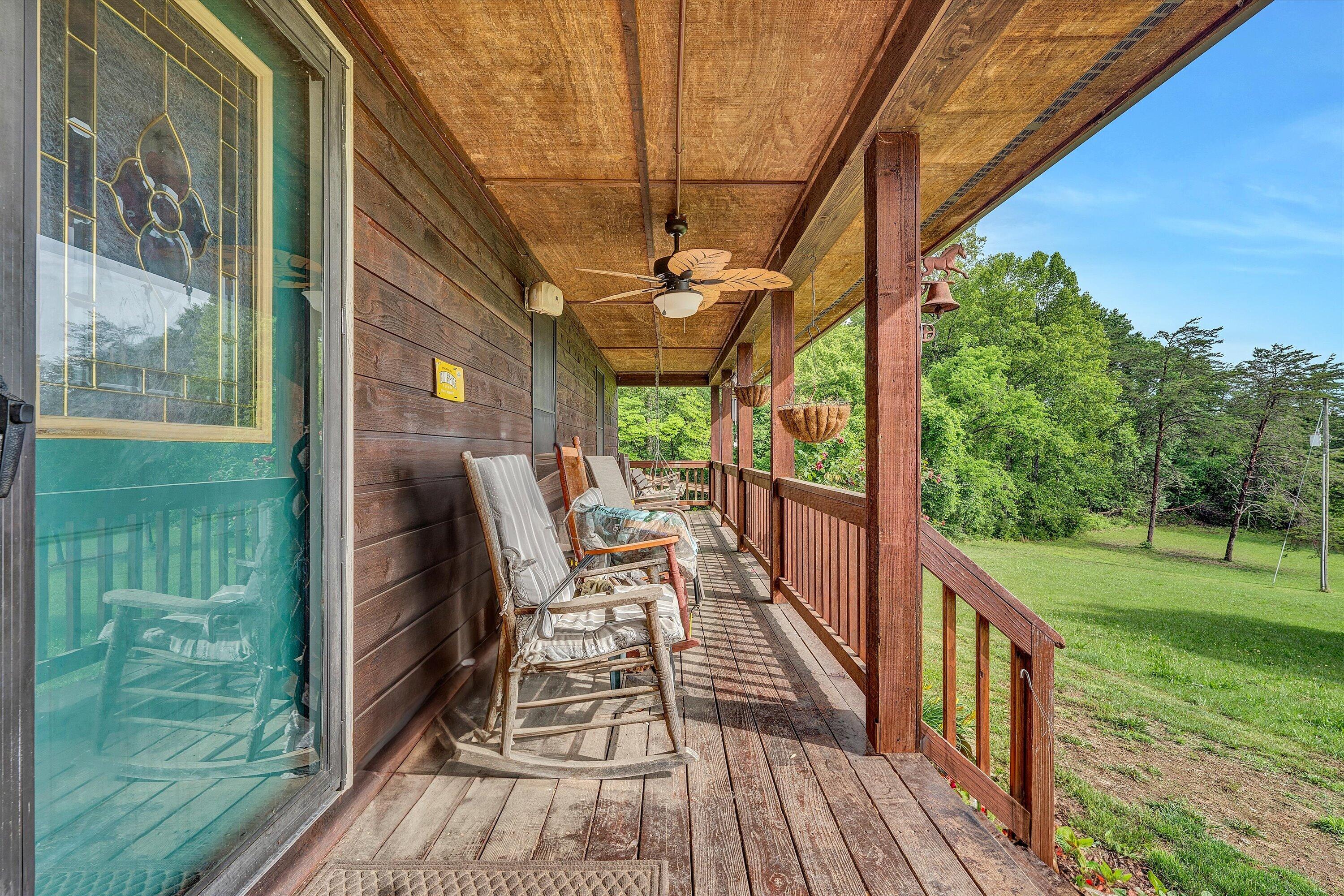 1550 Vernon Lane Blue Ridge, VA 24064 - Photo 8 of 45 08-SGP-00979